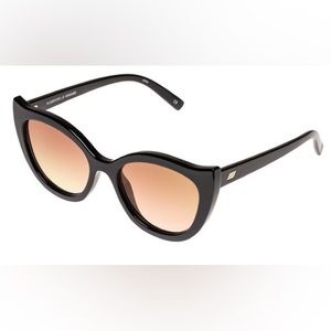 Le Specs Cay Eye Sunglasses NWOT